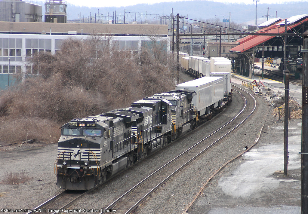 Westbound intermodal train